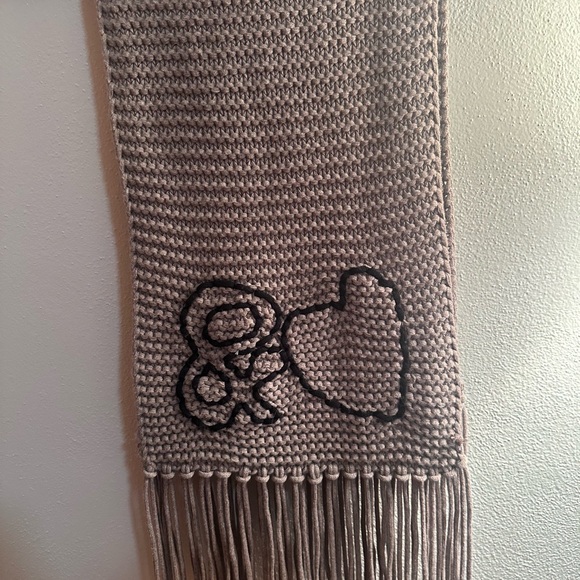 Kerri Rosenthal &❤️ scarf - Picture 4 of 5